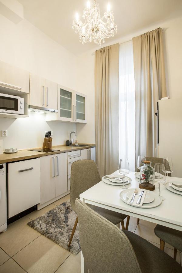 Apartment Zeyerova Karlsbad Exterior foto